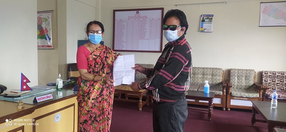  सल्यानमा अपाङ्गता भएका नागरिकलाई घरमै कोरोना खोप उपलब्ध गराउन अधिकारकर्मीहरुको ध्यानाकर्षण