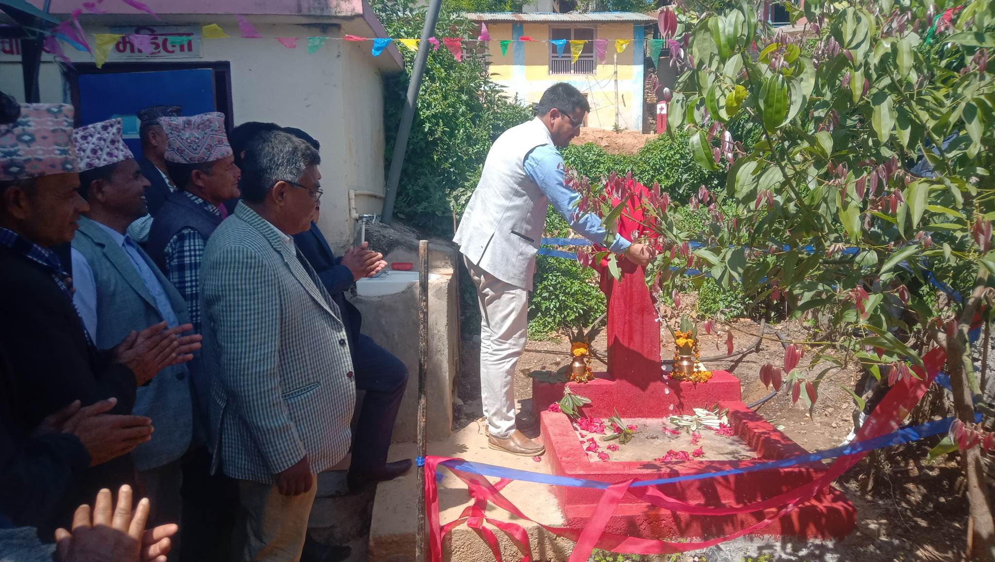 सल्यान दार्माका ३२४ घरमा ‘एक घर एक धारा’ जडान