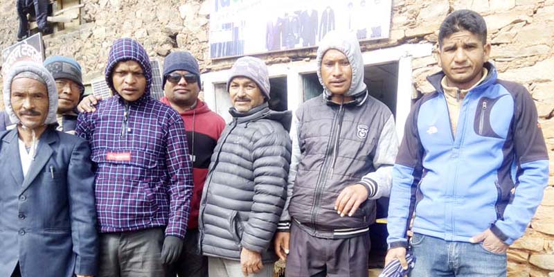 जनयुद्धका घाइते भन्छन्ः बमका छर्रा शरिरमा बोकेर कति दिन हिड्नु