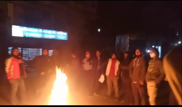  ओली कदमका विरुद्ध सल्यानमा मसाल जुलुस 