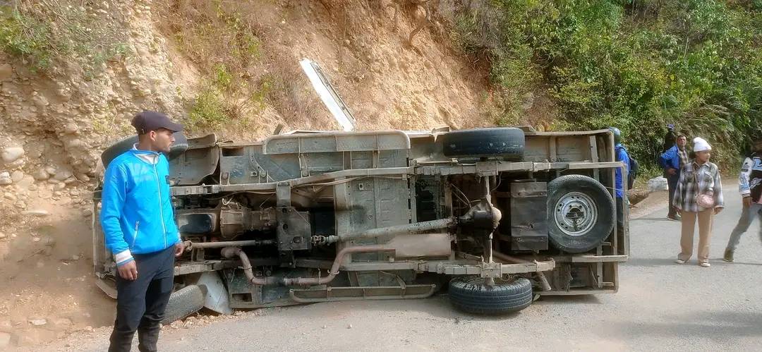 सल्यानमा जिप दुर्घटना हुँदा पाँच घाइते