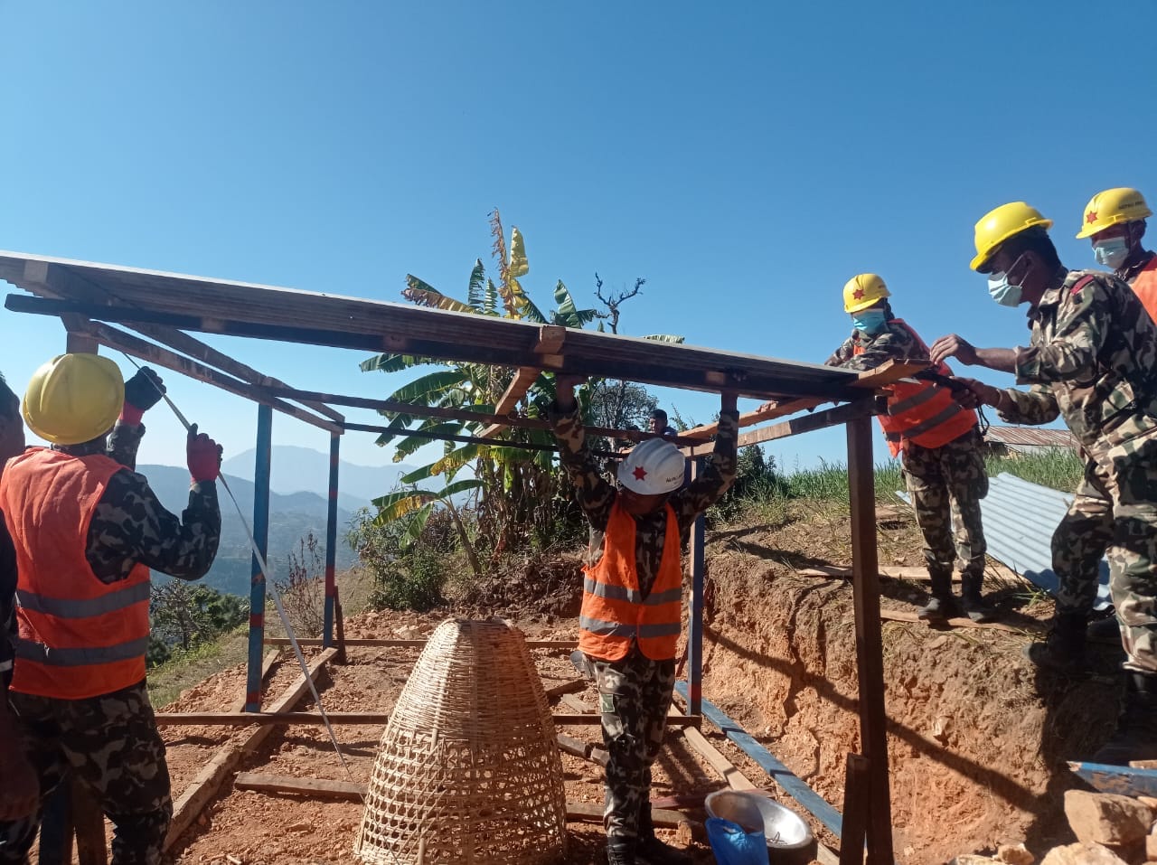 भुकम्प :दार्मामा ९ सय ५२ अस्थायी आवास निर्माण 