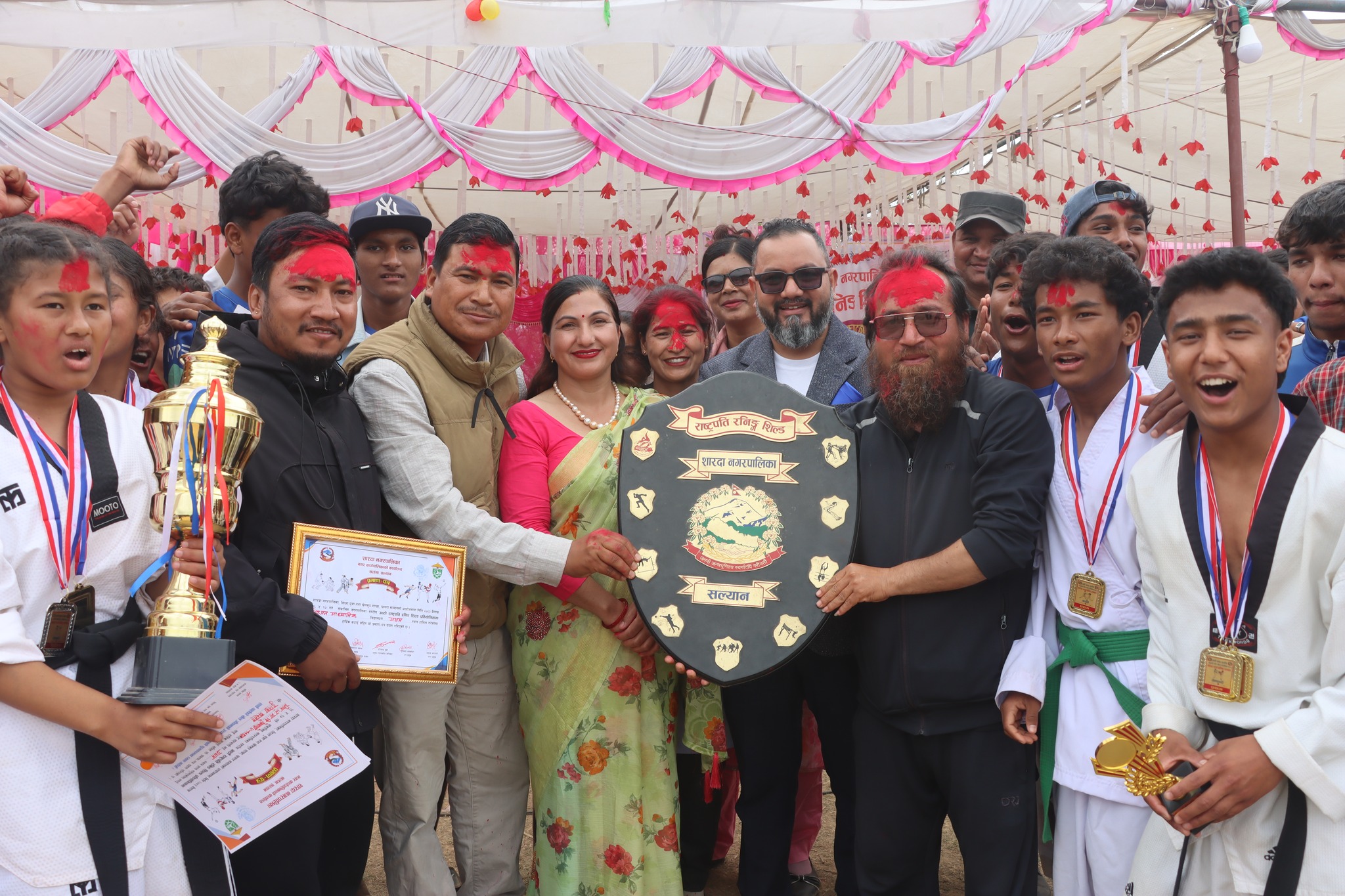 आठौं राष्ट्रपति रनिङ शिल्ड प्रतियोगिताको उपाधि शिवजन मा.वि.लाई 