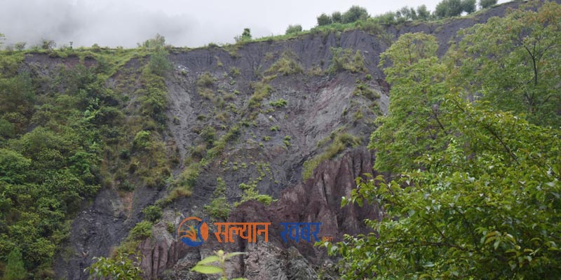 सल्यान कपुरकोटका सयभन्दा बढी घर पहिरोको उच्च जोखिममा