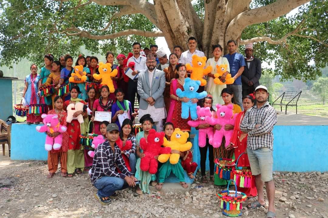 सिप सिकेर स्वरोजगार बन्दै सल्यानका युवायुवती