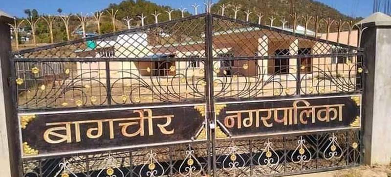 कोभिडका बिरामीलाई बागचौर नगरपालिकाको निःशुल्क एम्बुलेन्स 