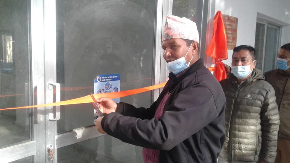 शारदा नगरपालिकाद्धारा सल्यान जिल्ला अस्पताल सल्यानलाई भवन हस्तान्तरण 
