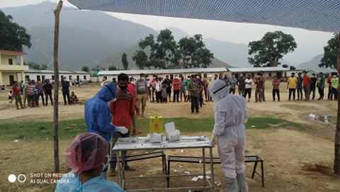 प्रभाकर मावि देवस्थलको क्वारेनटाइनमा बसेका ८ जनाको आरडिटी रिर्पोट शंकास्पद , २२१ जना घर फर्किए  