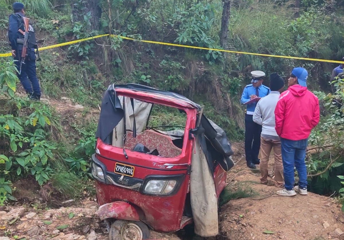 सल्यानमा अटो दुर्घटना हुँदा एकजनाको मृत्यु, एक घाइते