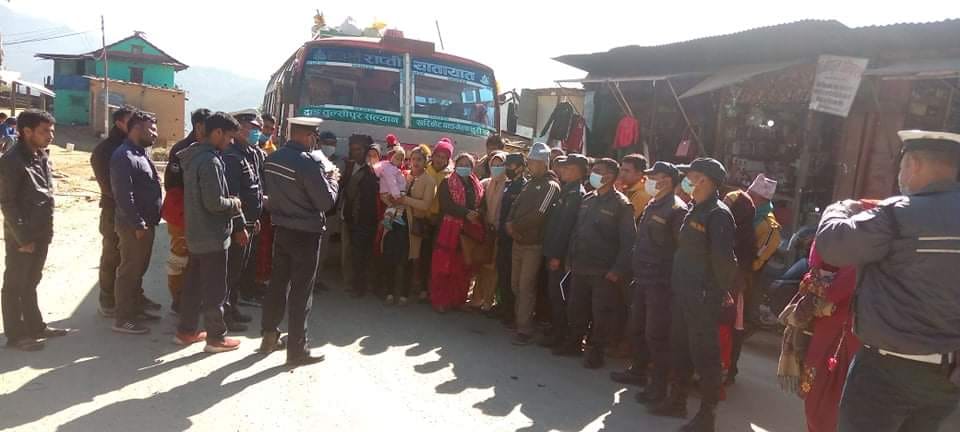 दुर्घटना नियन्त्रण गर्न राप्ती राजमार्गमा टाइम कार्ड लागु