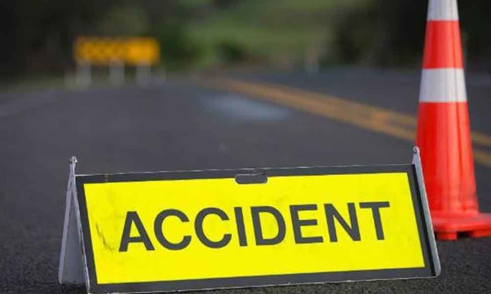 सल्यानमा बसले ठक्कर दिदा एक जना घाइते 