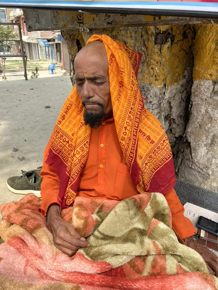 सल्यानमा बजेटको माग गर्दै अनसन 