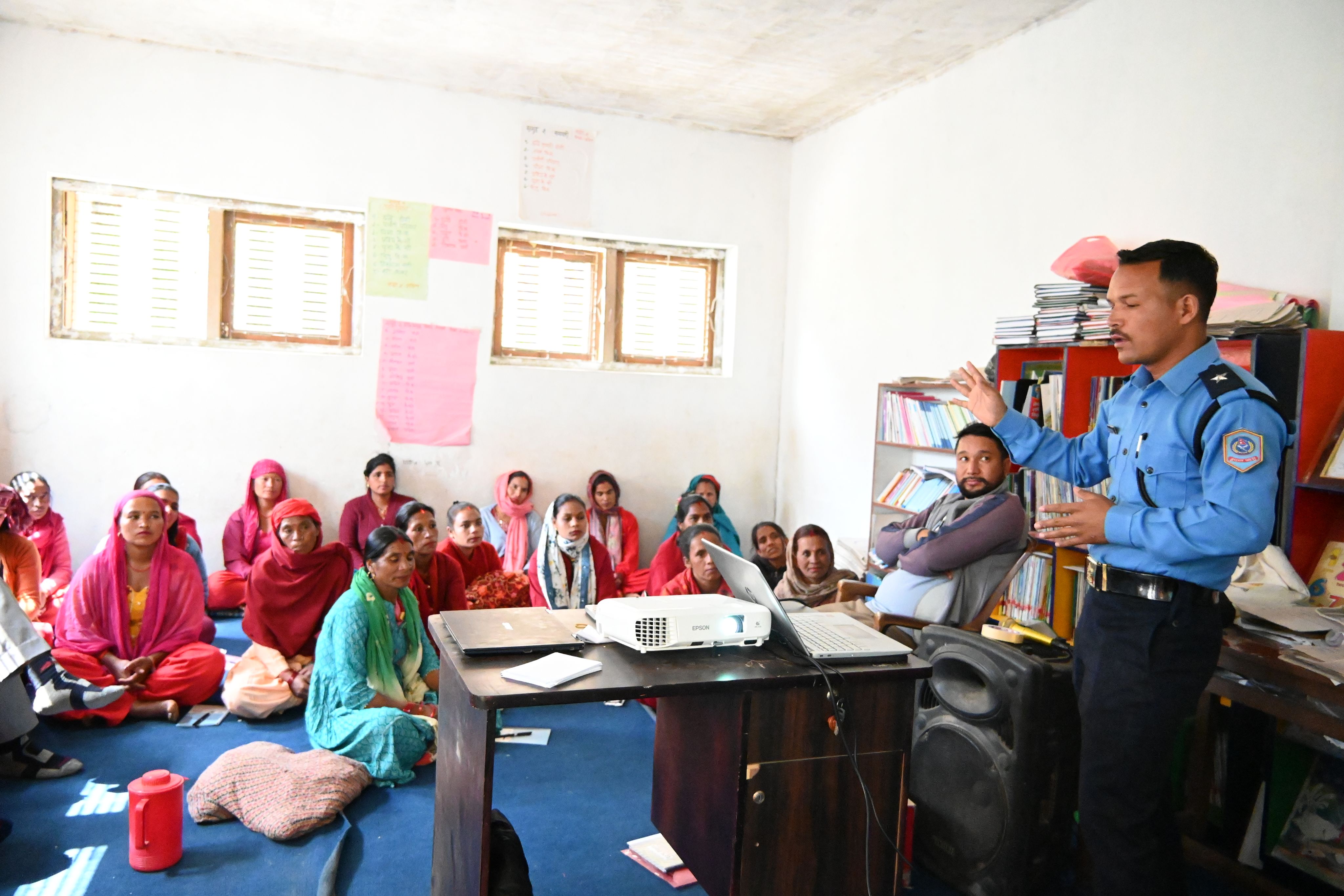 छत्रेश्वरीमा महिला सशक्तीकरण र उज्यालो समाज कार्यक्रम सुरु