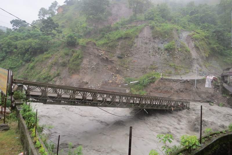 पहिरोका कारण म्याग्दीमा ३२ जना बेपत्ता 