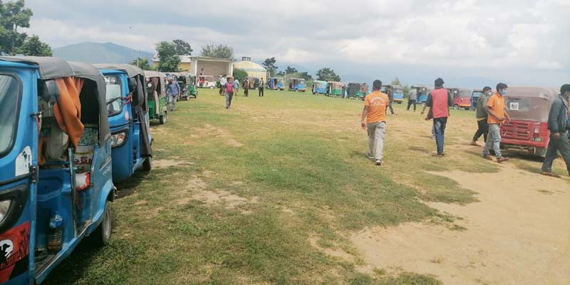 भाडा वृद्धिको माग गर्दै सल्यानका अटो व्यवसायी आन्दोलित