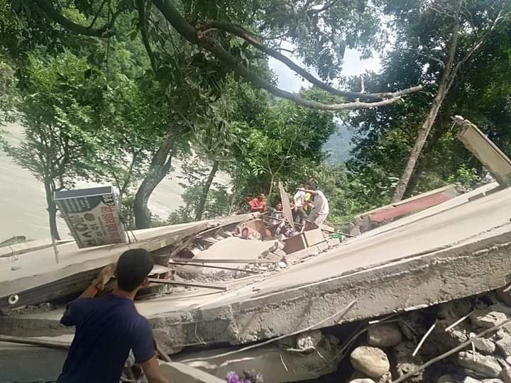 सल्यानमा होटल भत्किदा दुई जना घाइते 