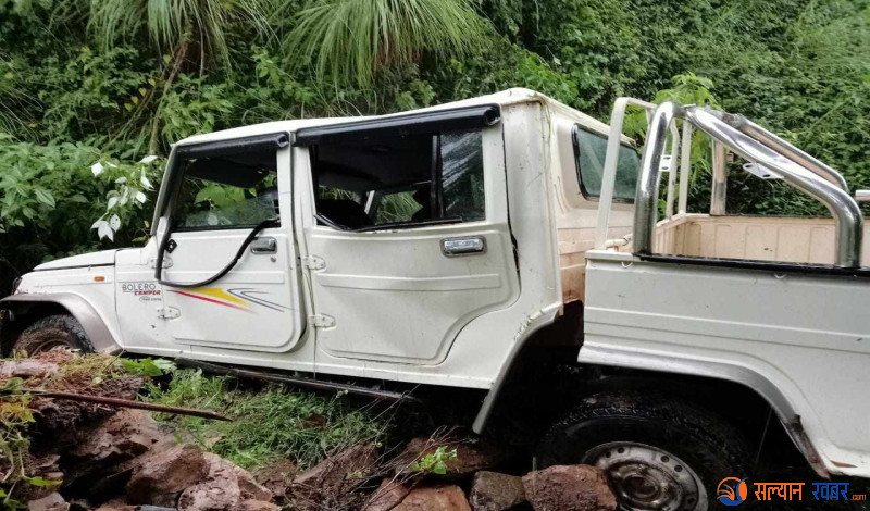 सल्यानमा बोलेरो दुर्घटना हुँदा पाँच घाइते 
