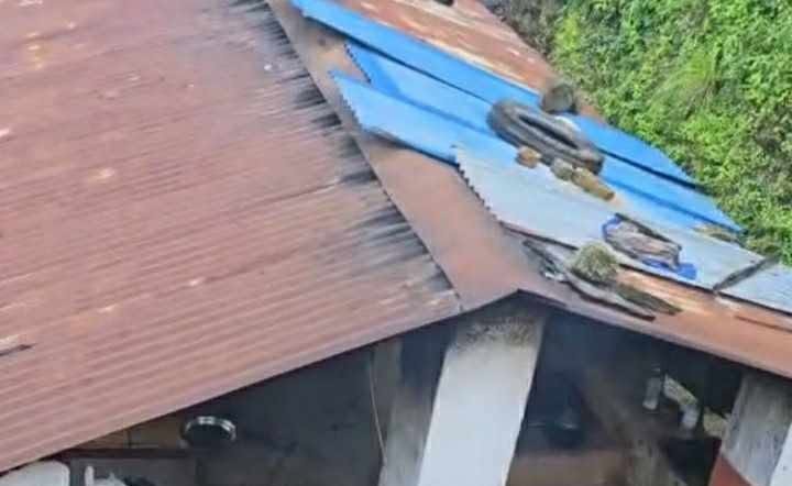 कपुरकोट प्रहरी चौकीको जीर्ण भान्सा मर्मतमा व्यवसायीको सहयोग