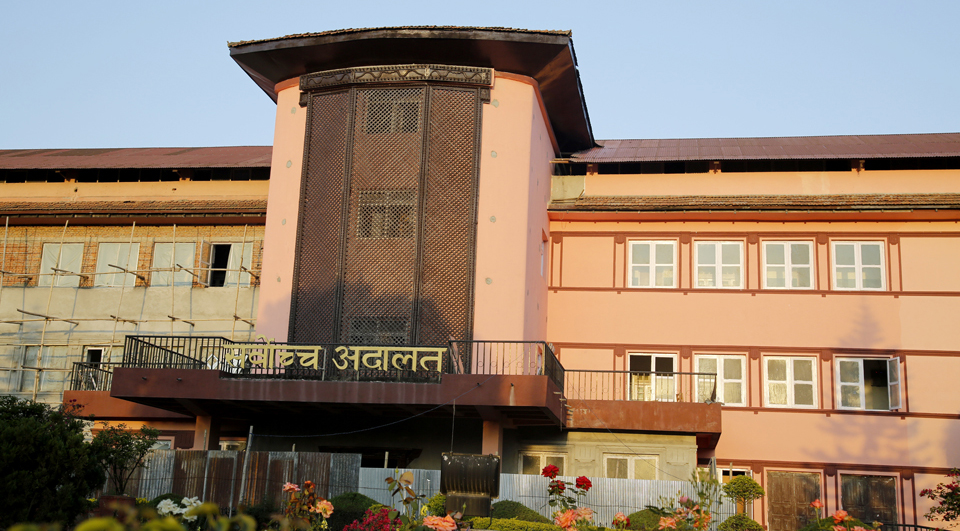  कोरोना सं‌क्रमितको उपचार व्यवस्था मिलाउन निजी अस्पताललाई सर्वोच्चको आदेश