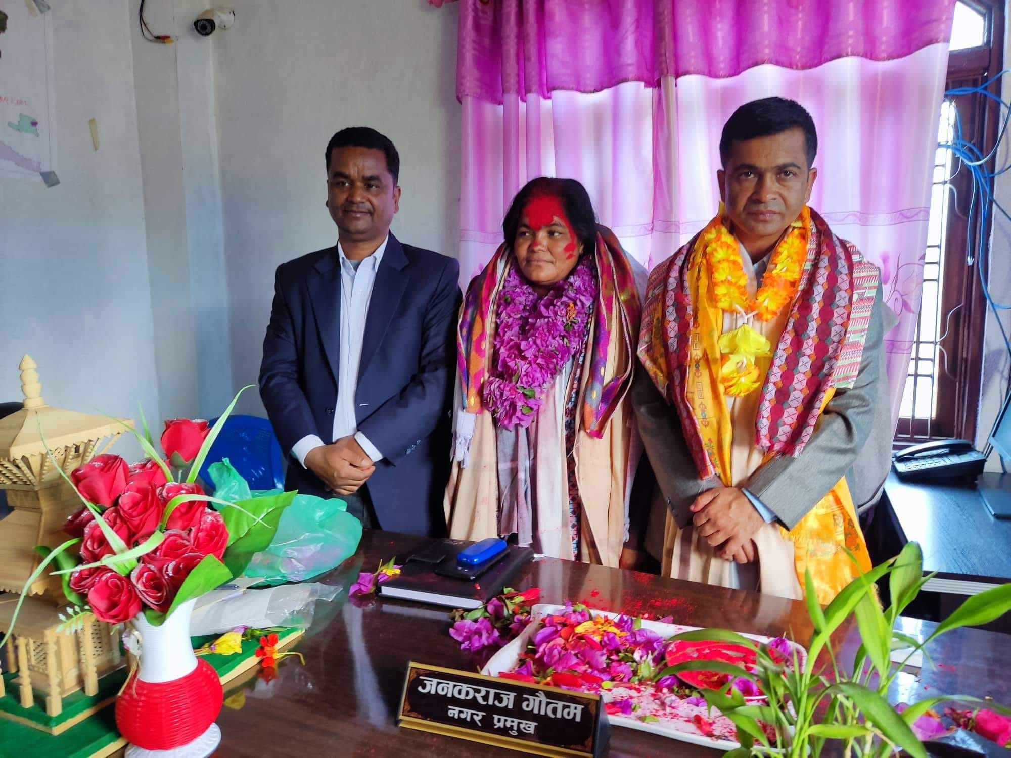 पदभार ग्रहणसँगै यस्ता छन् बागचौर नगरपालिकाका मेयर र उपमेयरको पहिलो प्रतिवद्धता 