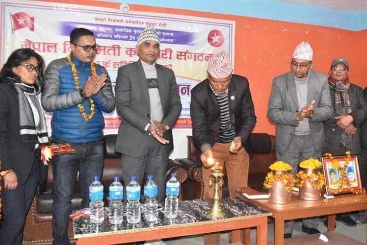 नेपाल निजामती कर्मचारी संगठन सल्यानको अध्यक्षमा ध्रुव खत्री 
