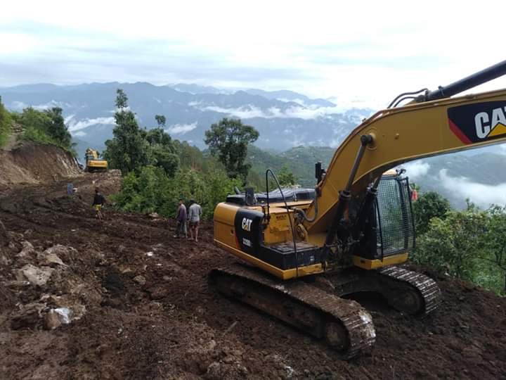  निगालचुला  सडक सञ्जालमा जोडियो