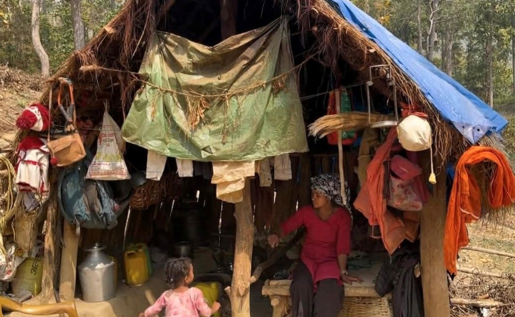 चार दशकदेखि टहरामा वास