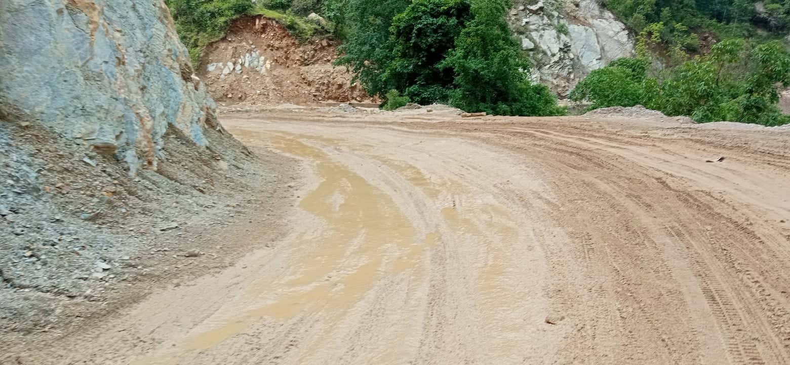 राप्ती राजमार्ग अन्तर्गत बाङ्गेलाखुरी – सिमखोली सडक बन्द हुने