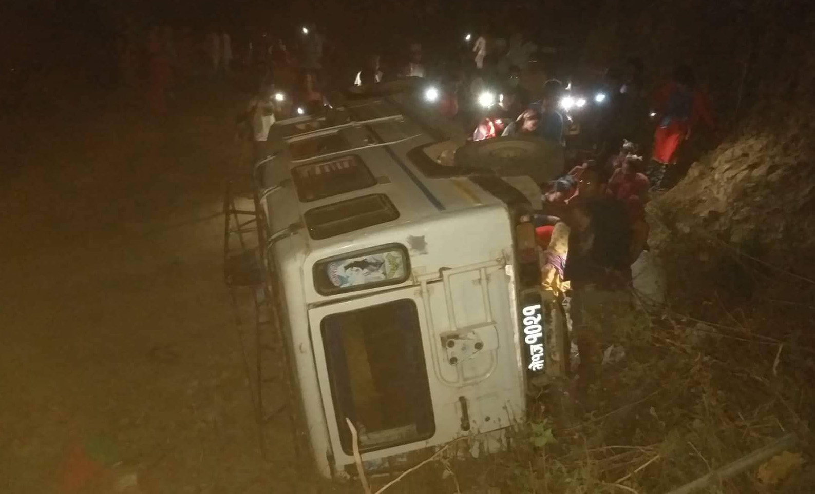 सल्यानमा जिप दुर्घटनामा ६ जना घाइते, एकको अवस्था गम्भिर 