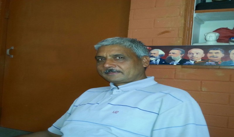 मुख्यमन्त्रीका राजनीतिक सल्लाहाकार शर्माद्धारा एक महिनाको तलव राहत कोषमा 