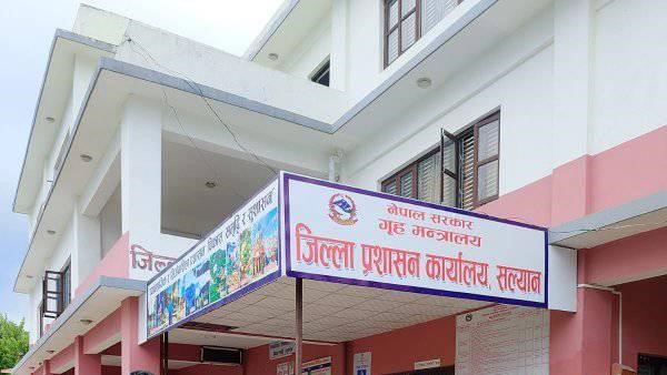 सल्यानमा खुला रूपमा पेट्रोलियम पदार्थ बिक्री–वितरणमा रोक 