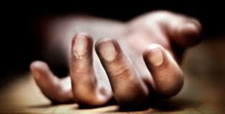 सल्यानमा भीरबाट खसेको ढुंगा लागेर एक बालकको मृत्यु 