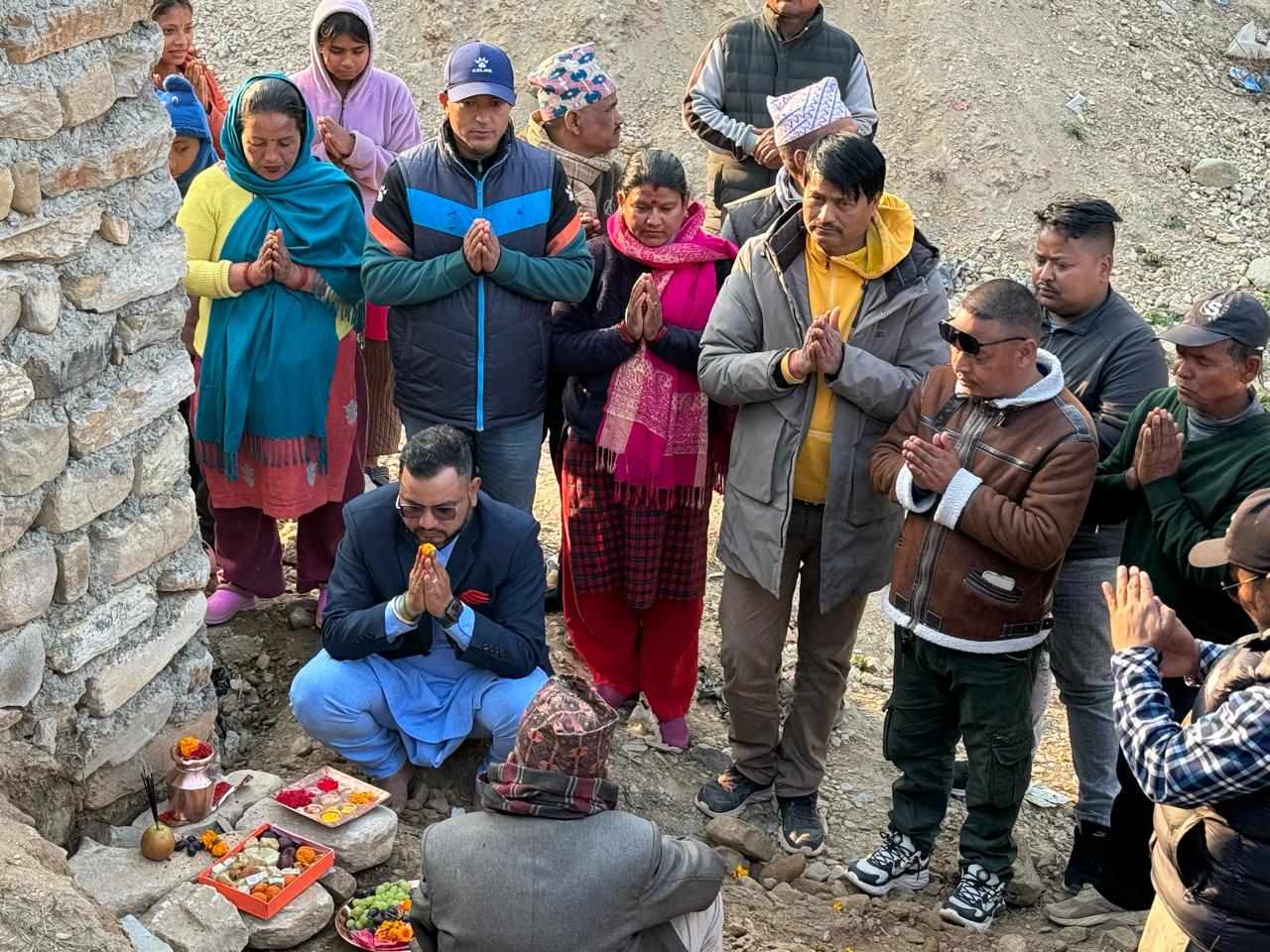 श्रीनगरमा आधुनिक वसपार्क निर्माण अन्तर्गत तटबन्ध निर्माणको काम सुरु