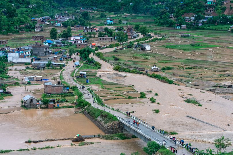 बस्तीमा बाढी पस्दा सल्यानमा २० घर विस्थापित